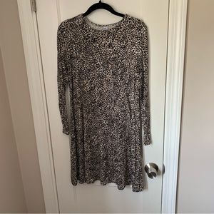 Basic Long Sleeve Leopard Print Dress